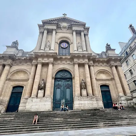 Daire Des Tuileries Paris